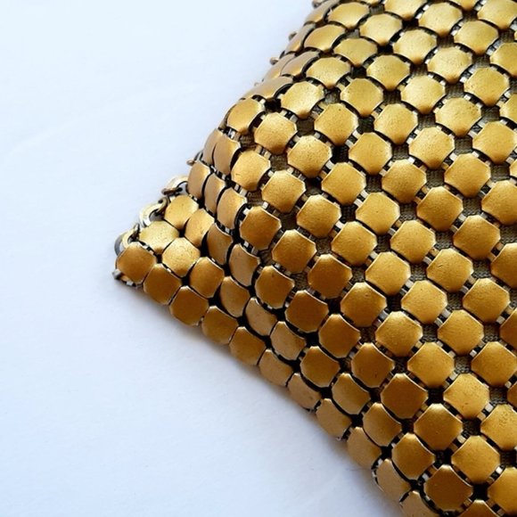 1940s True Vintage Gold Metal Mesh Small Evening Bag Clutch Purse VFG - Picture 4 of 6